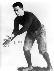 1913 - Quarterback Dorais