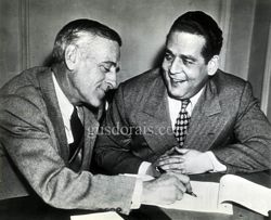 1943 - Dorais Contract Signing